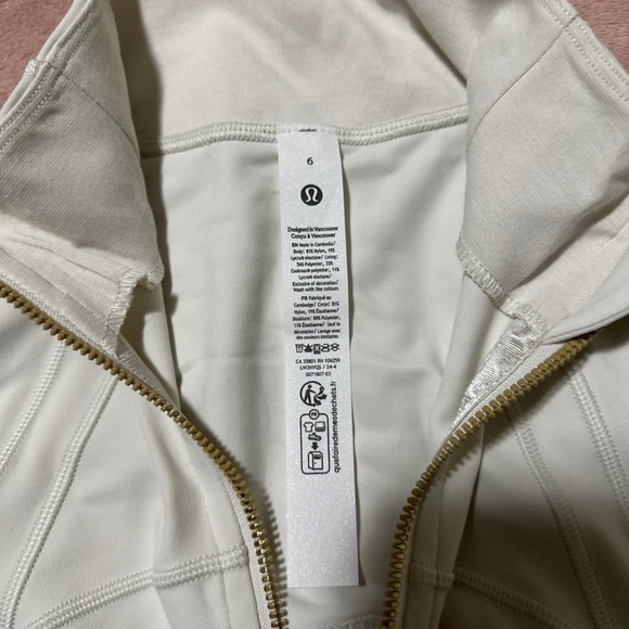 Lululemon Define Jacket - Picture 2 of 3